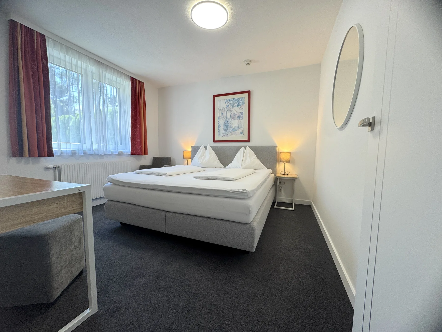 Helles Einzelzimmer im Hotel Altmann in Wien